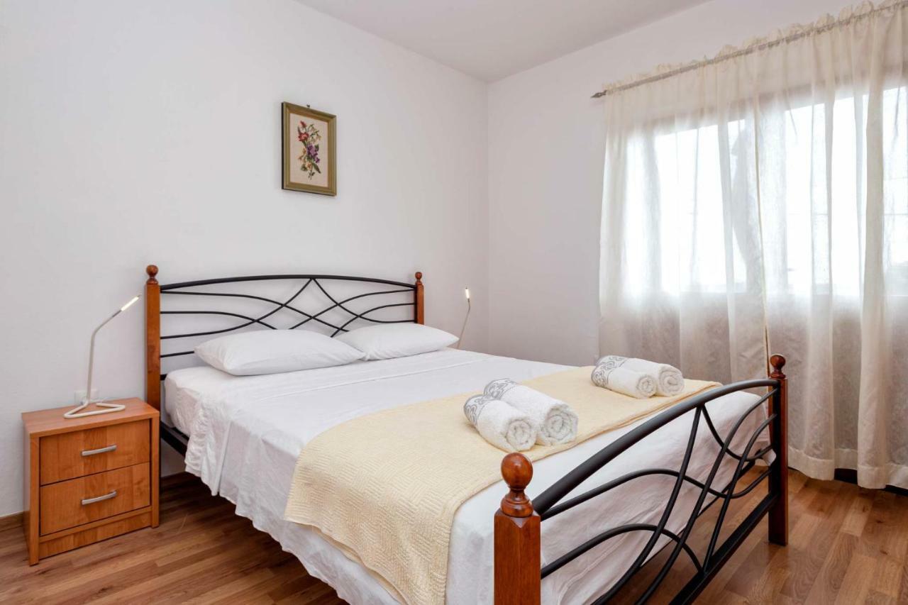 Apartments Franko Єлса Екстер'єр фото