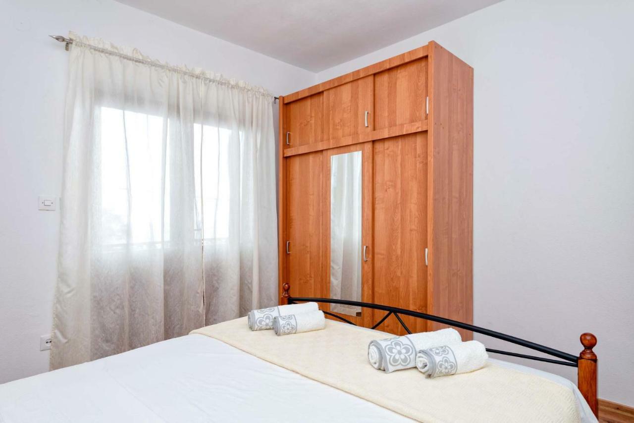 Apartments Franko Єлса Екстер'єр фото