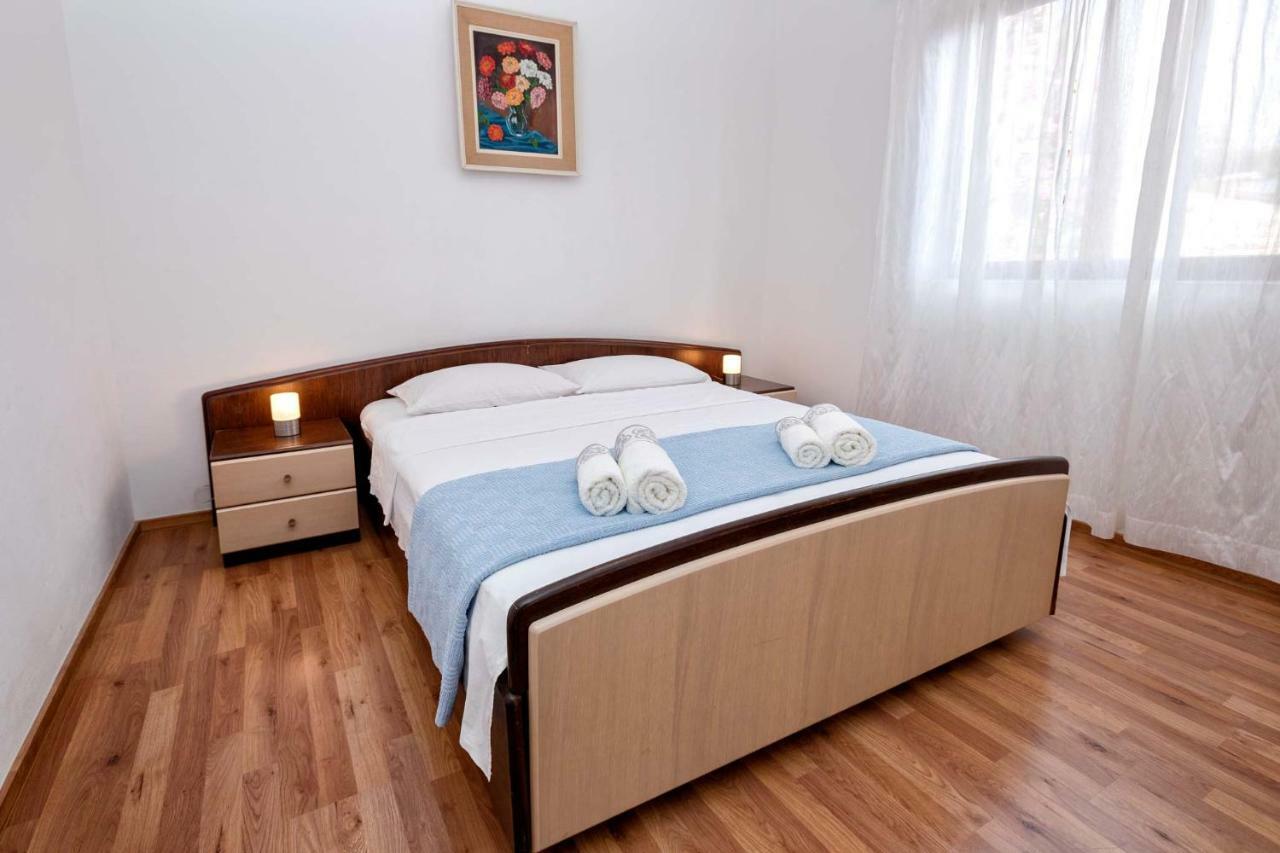 Apartments Franko Єлса Екстер'єр фото